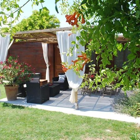 Le Cabanon Tendance Du Luberon Mérindol エクステリア 写真