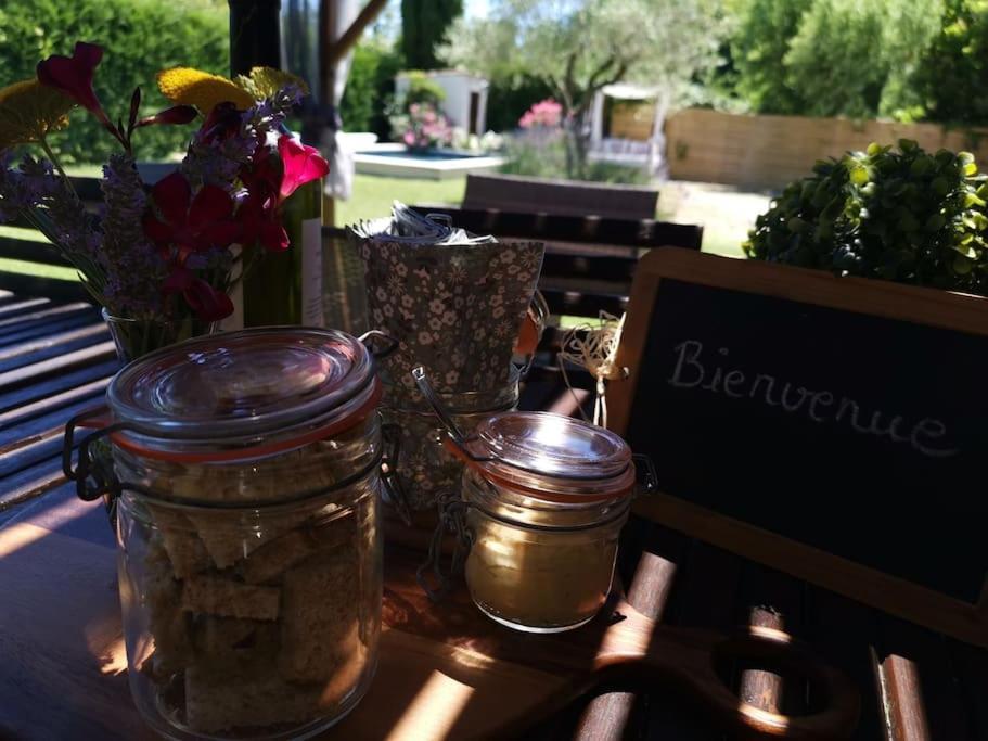 Le Cabanon Tendance Du Luberon Mérindol エクステリア 写真